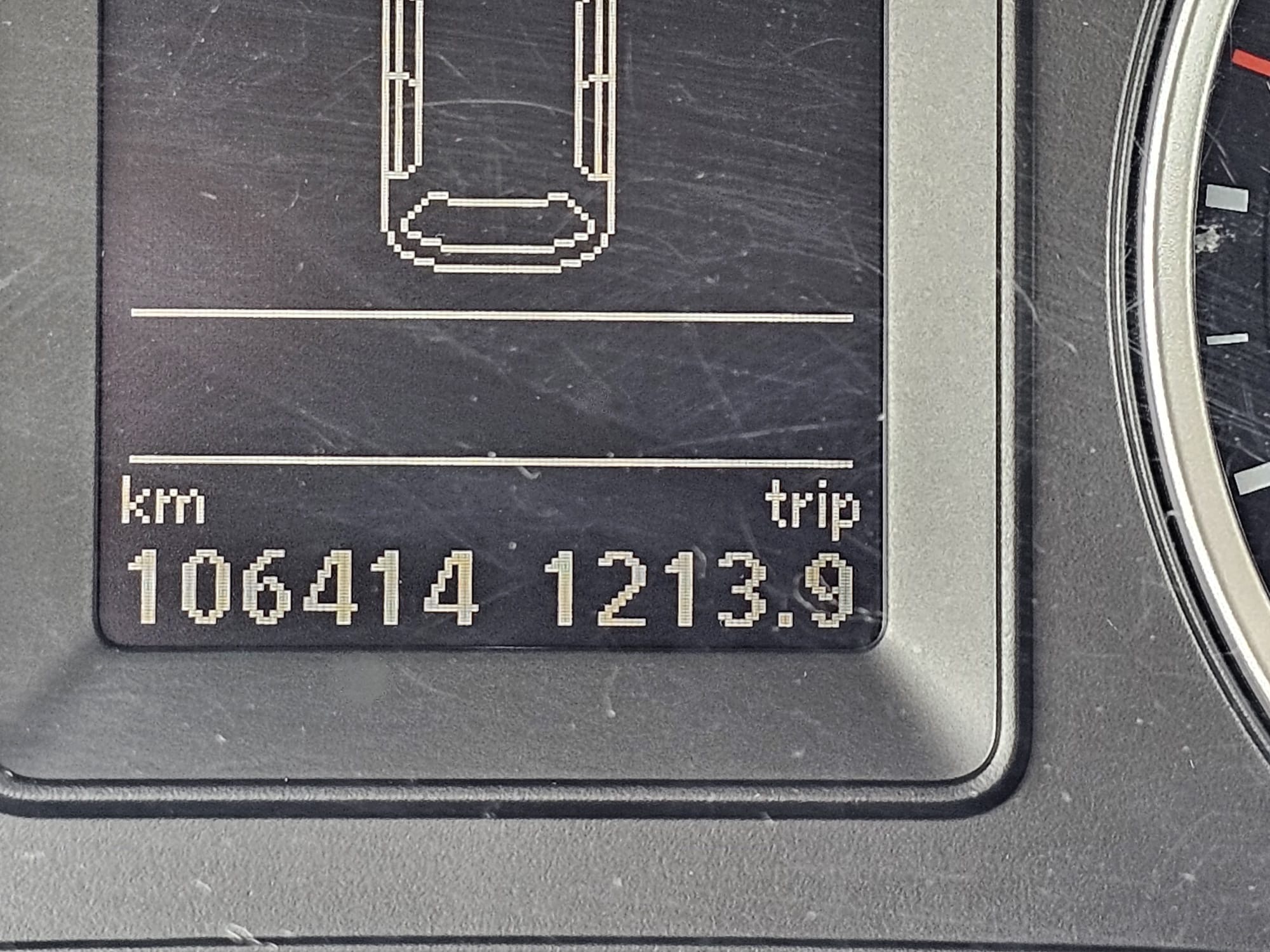 2014 Volkswagen Tiguan.                    $3,500