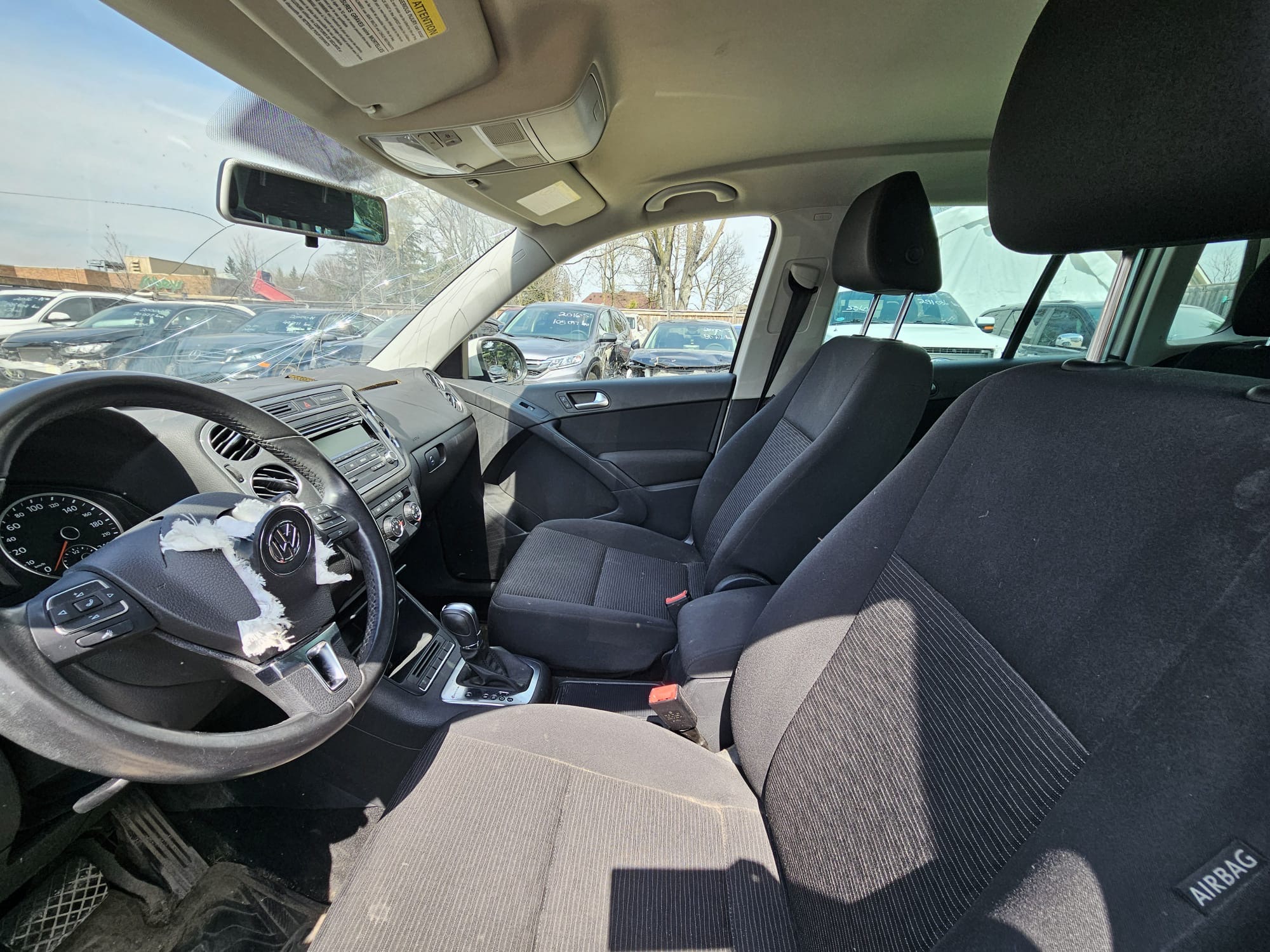 2014 Volkswagen Tiguan.                    $3,500