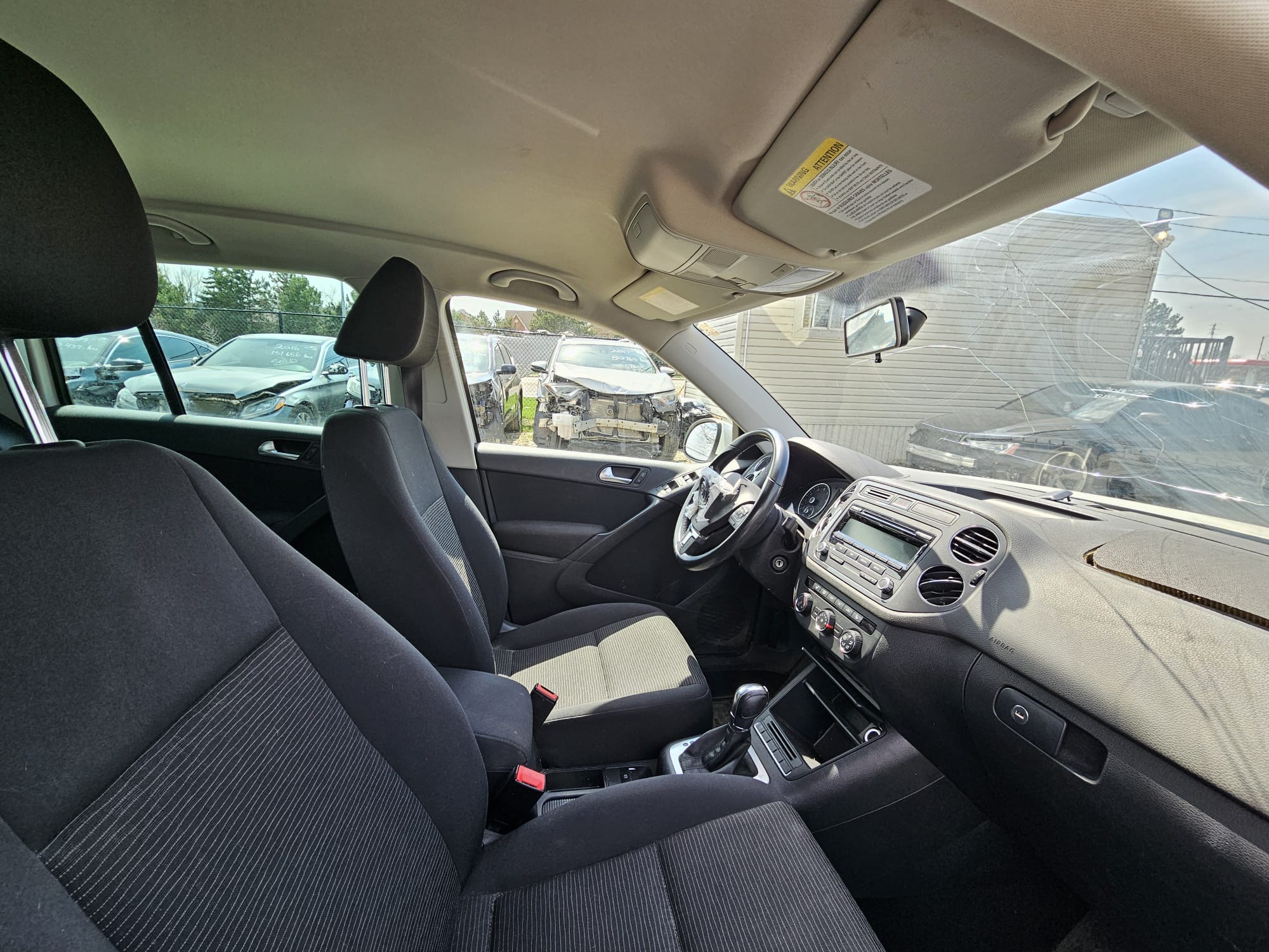 2014 Volkswagen Tiguan.                    $3,500