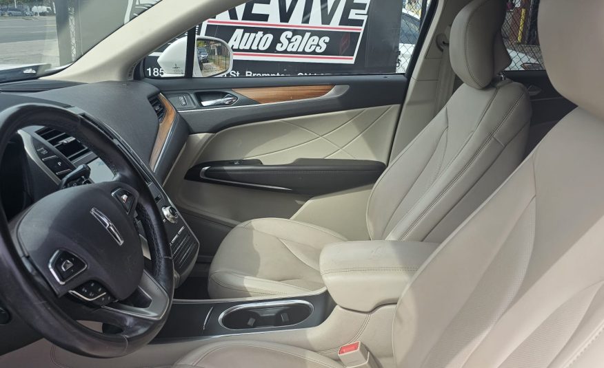 2019 Lincoln MKC Select