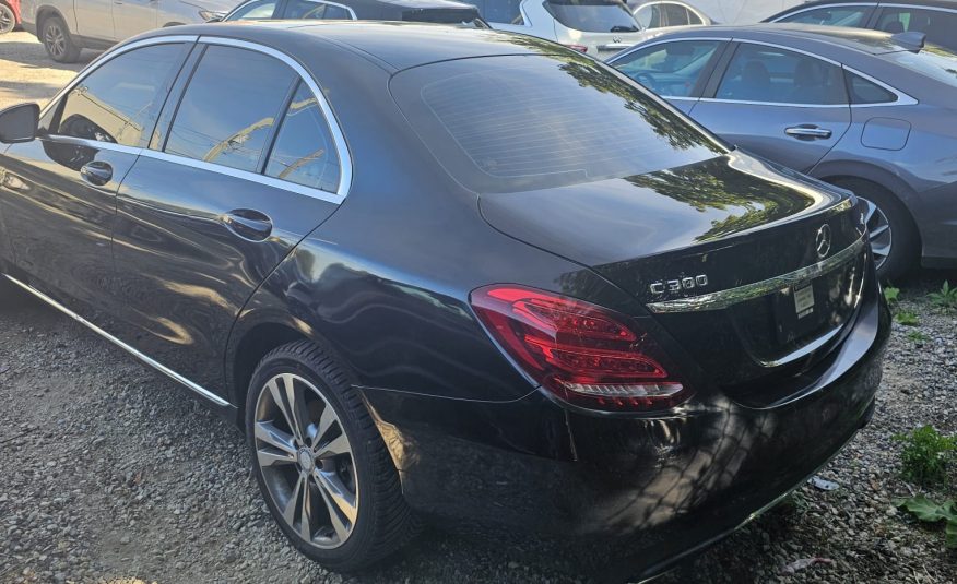 2015 Mercedes Benz C300