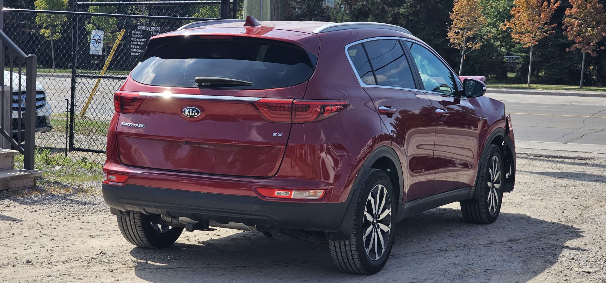 2018 Kia Sportage                              $7800