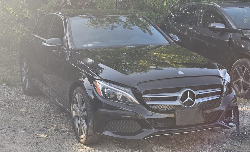 2015 Mercedes Benz C300