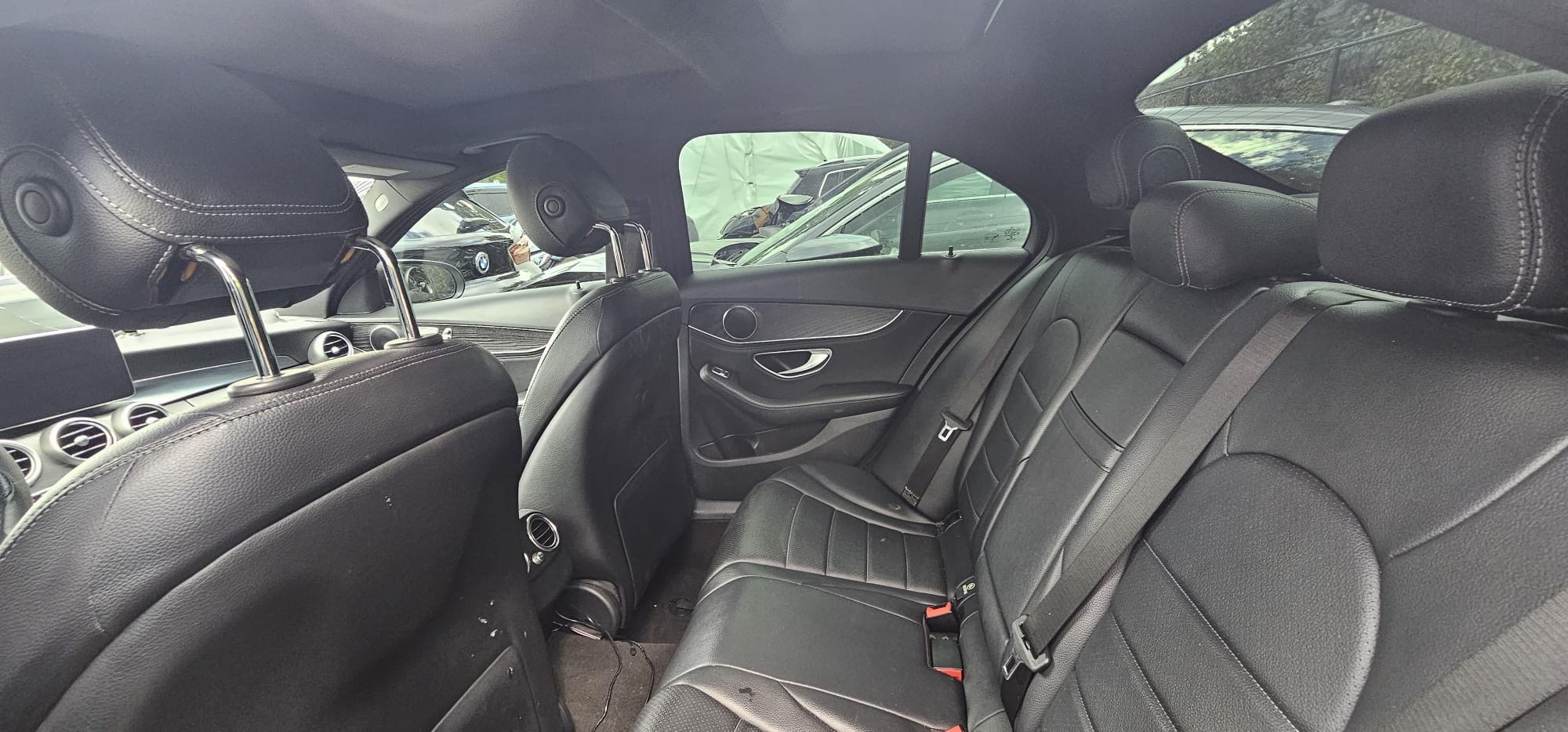 2015 Mercedes Benz C300.                 $9,300
