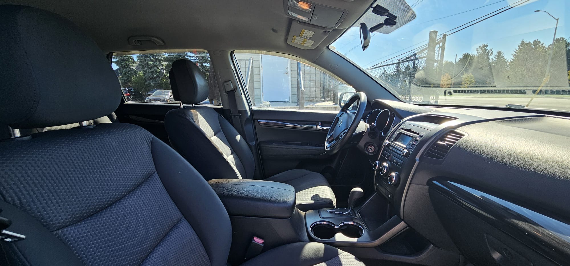 2012 Kia Sorento                            $2,300