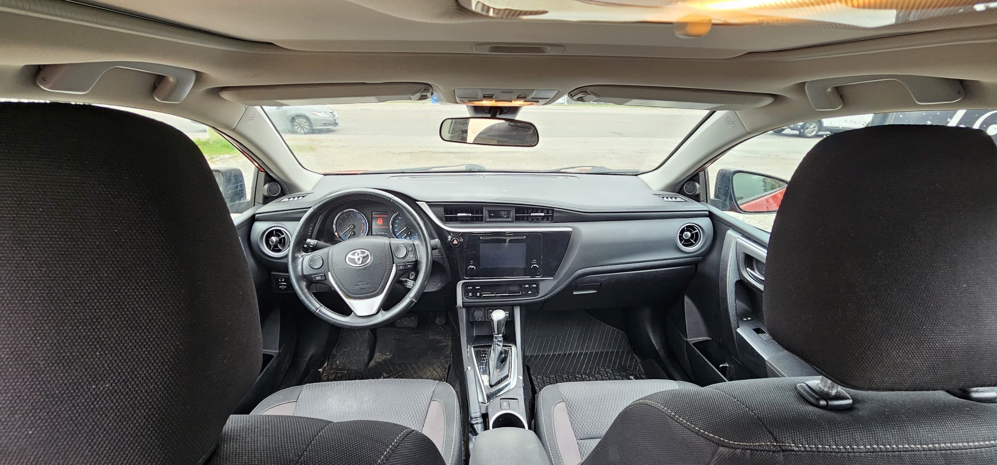 2019 Toyota Corolla LE                                                 $9,800