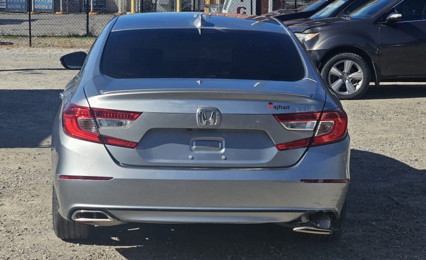 2020 Honda Accord                           $10,500