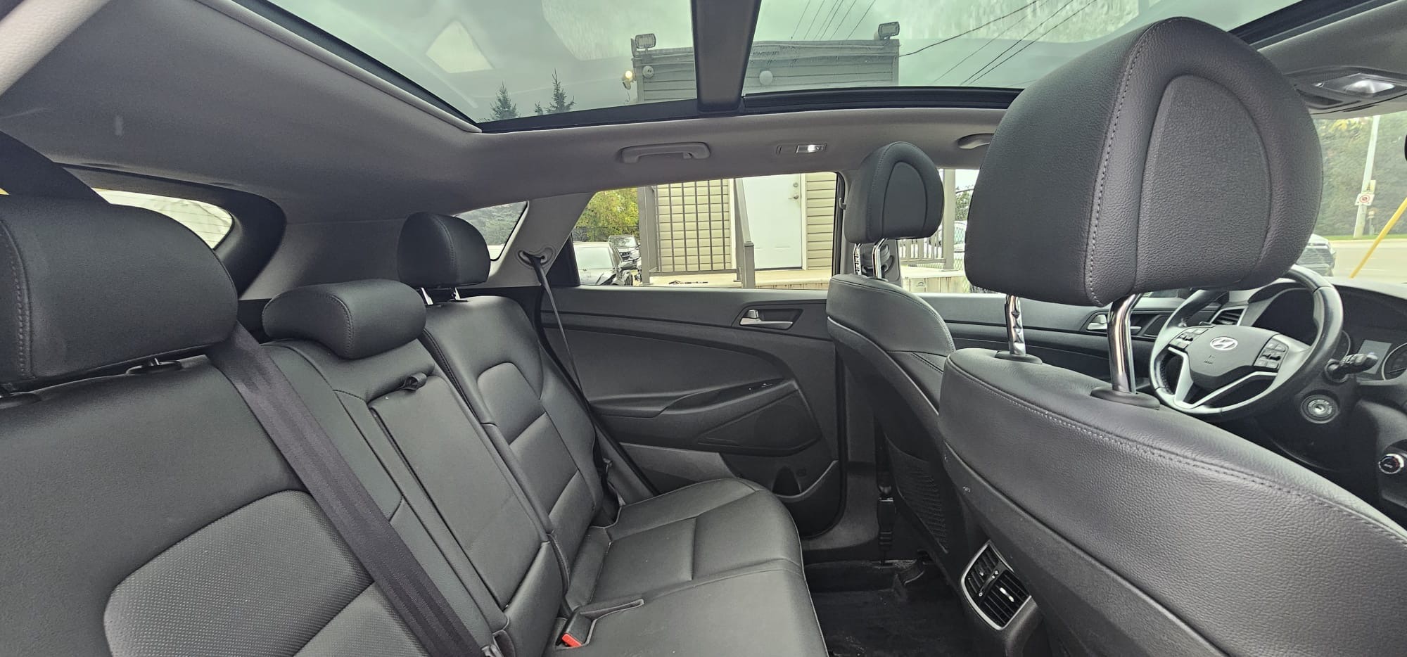 2017 Hyundai Tucson                         $9,500