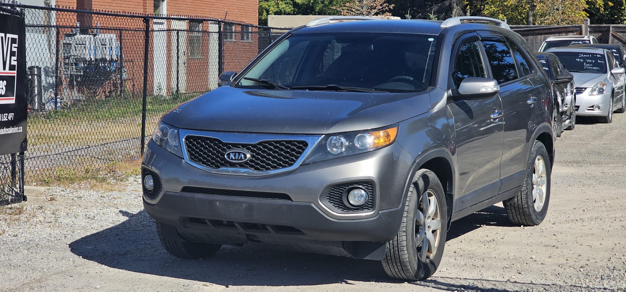 2012 Kia Sorento                            $2,300