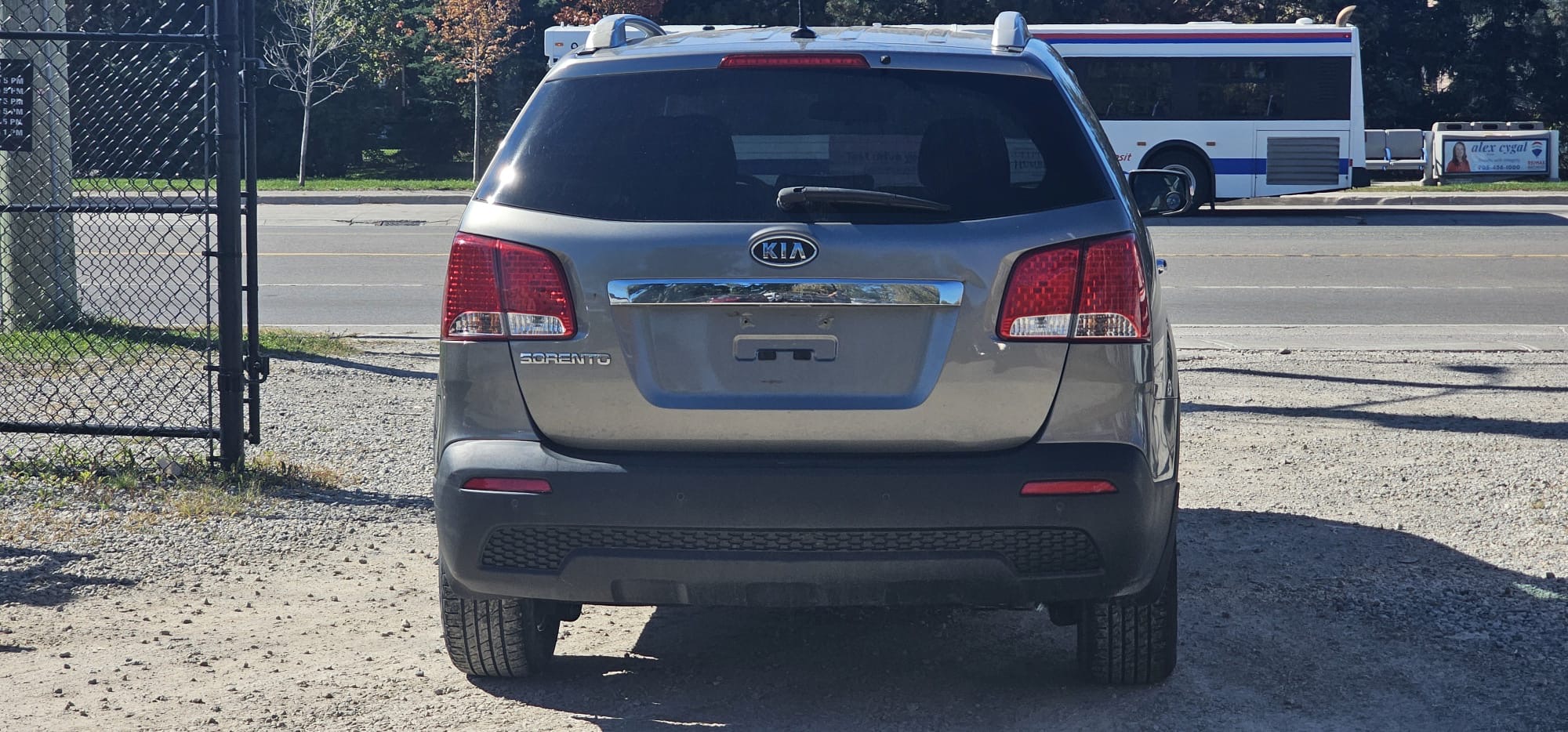 2012 Kia Sorento                            $2,300