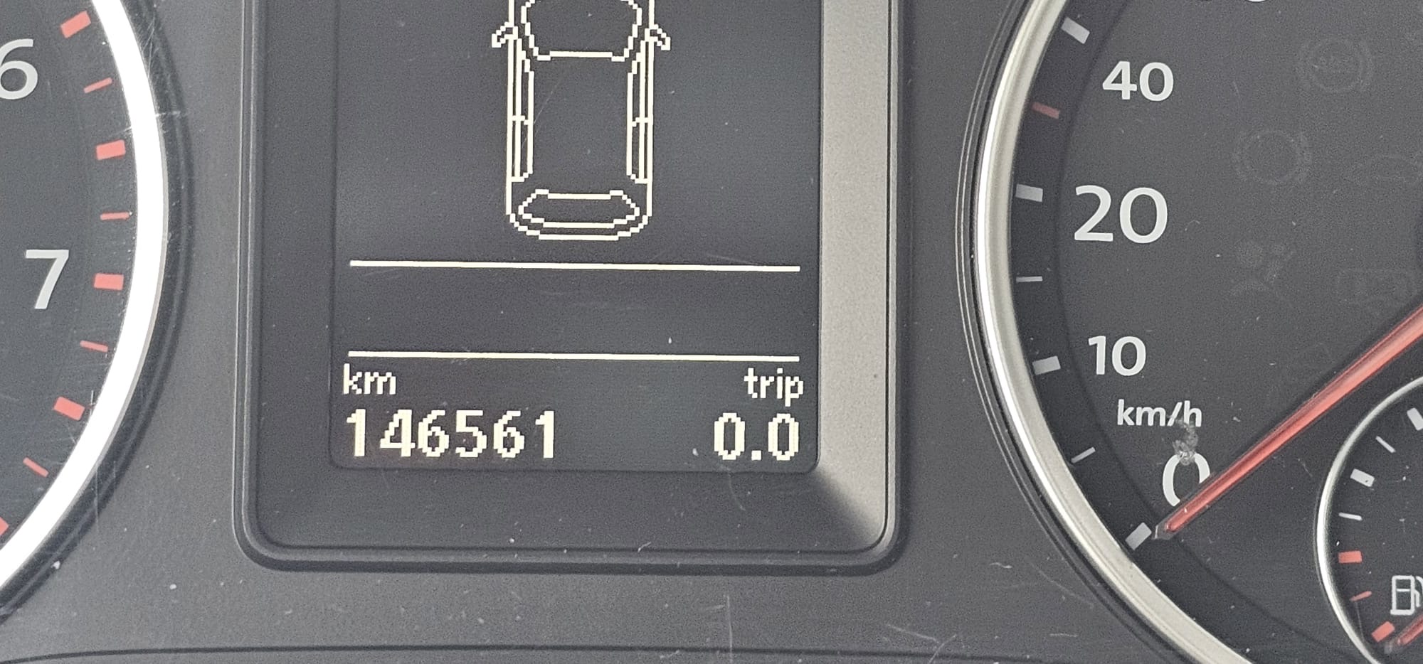 2017 Volkswagen Tiguan                       $7,300