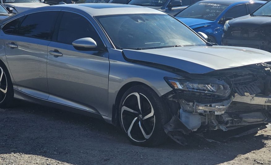 2020 Honda Accord                           $10,500