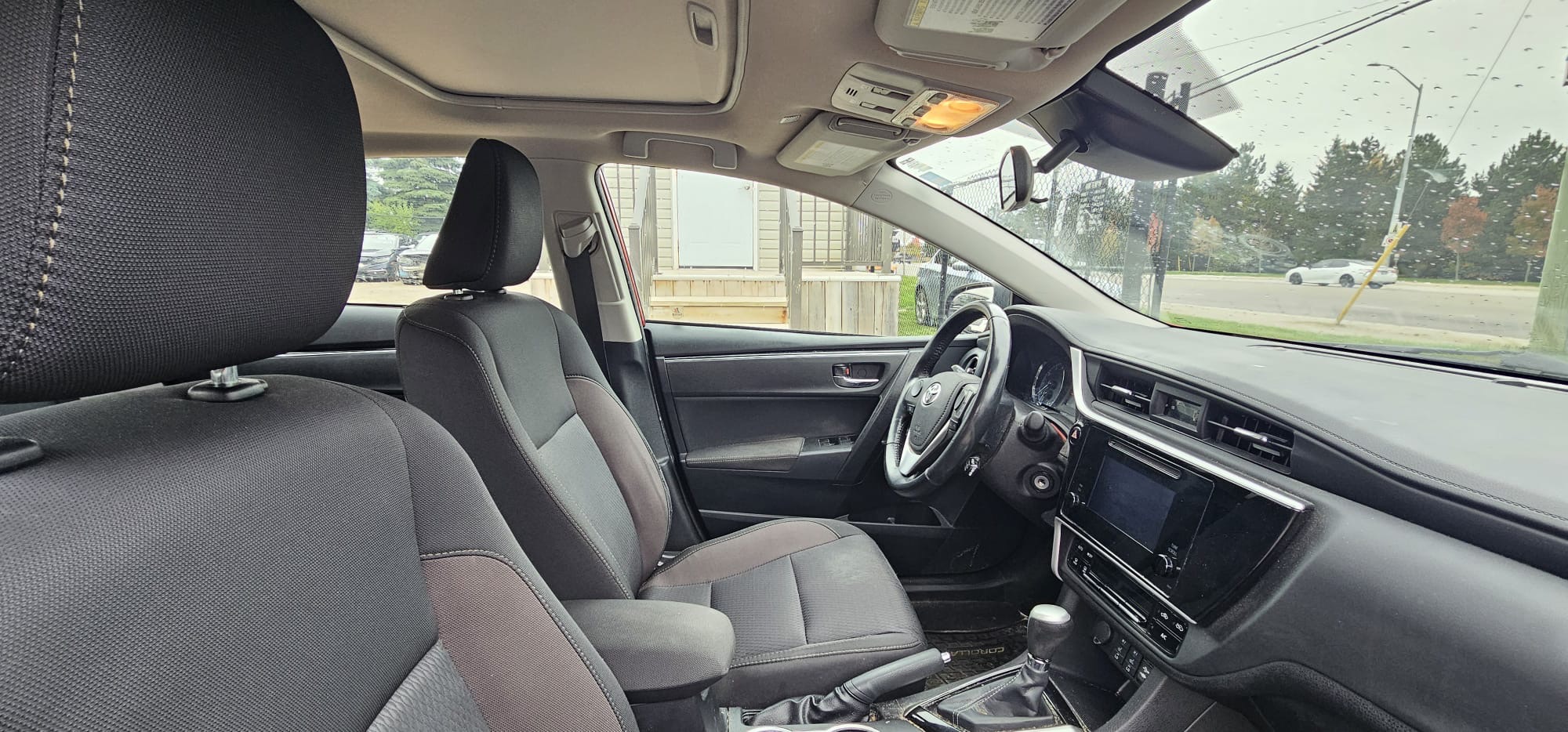 2019 Toyota Corolla LE                                                 $9,800