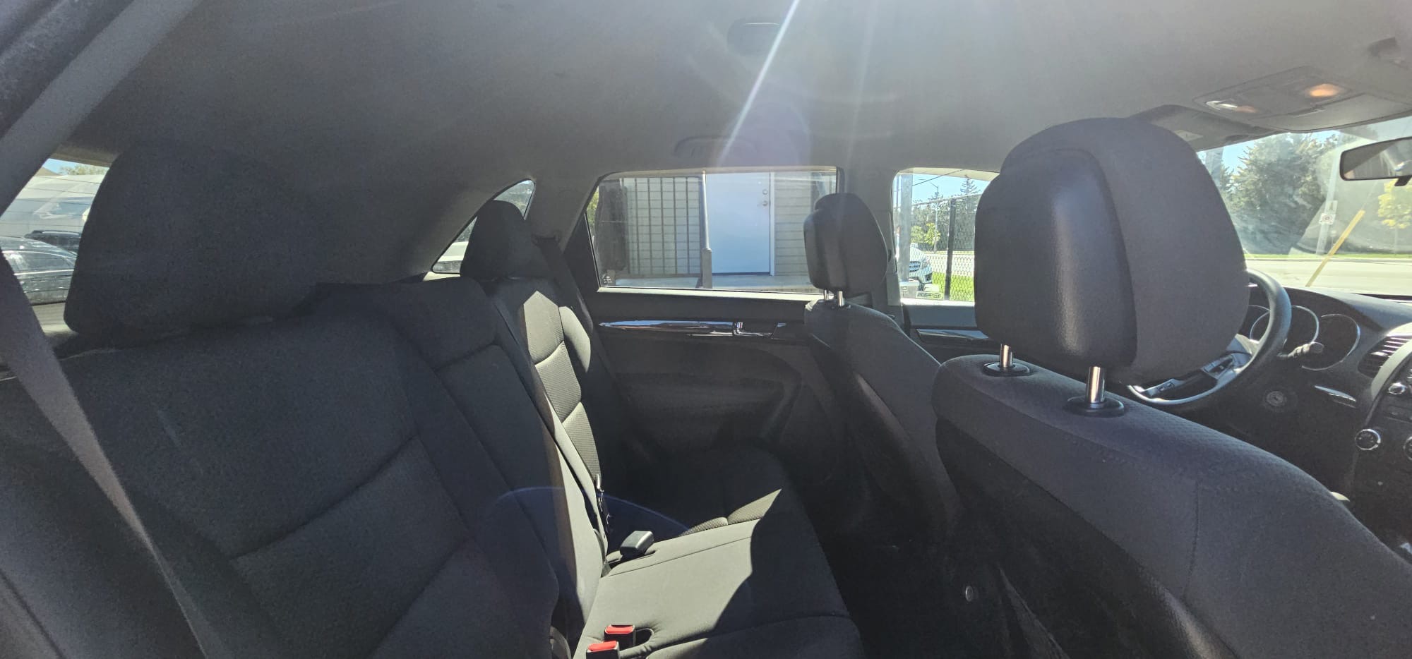 2012 Kia Sorento                            $2,300