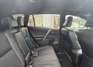 2018 Toyota Rav4 Se.                                                                        $13,900