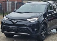 2018 Toyota Rav4 Se.                                                                        $13,900