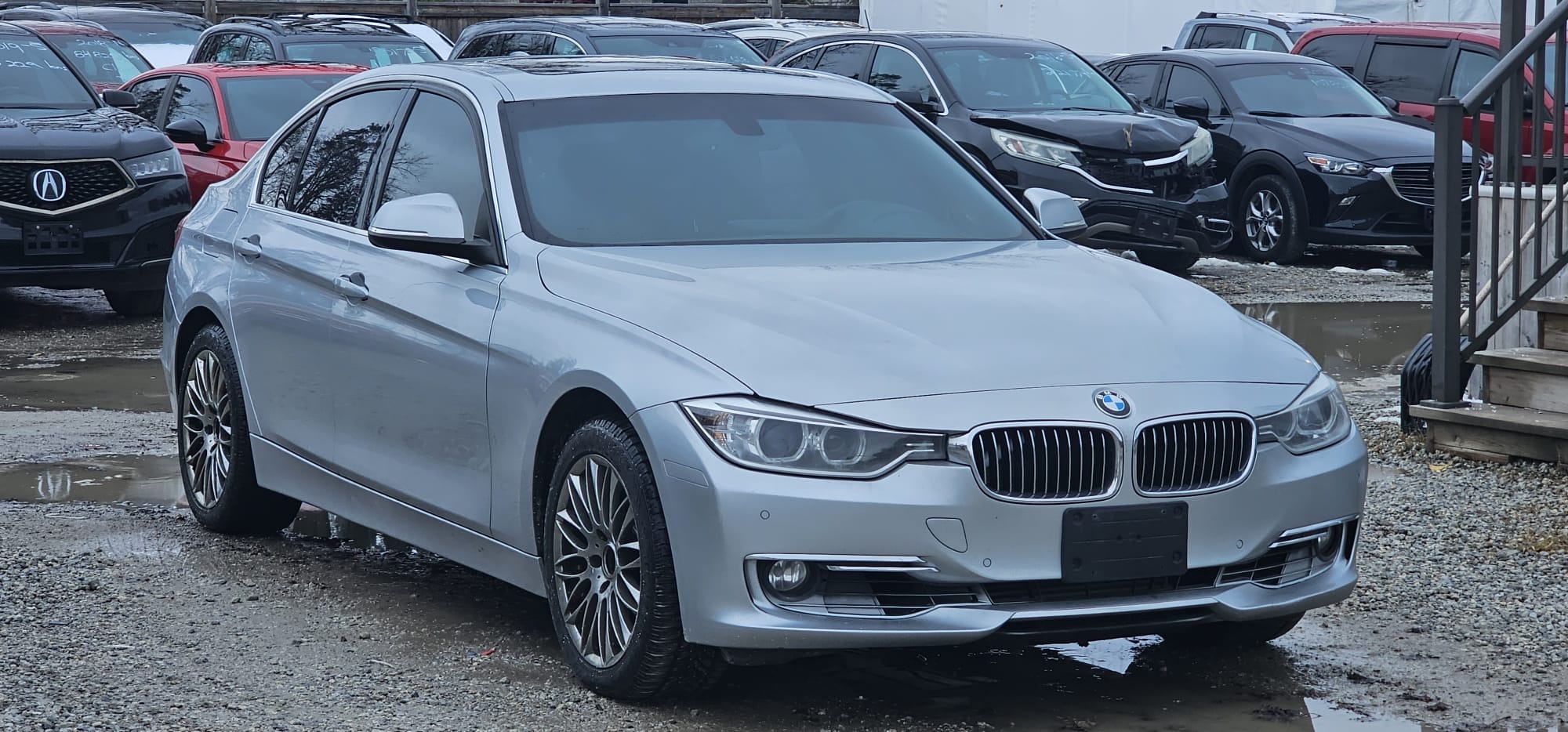 2015 BMW 328i Xdrive.                                                                       $10,300