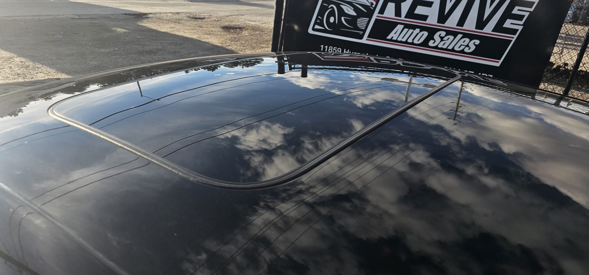 2024 Honda Civic EX.                                                                        $12,500