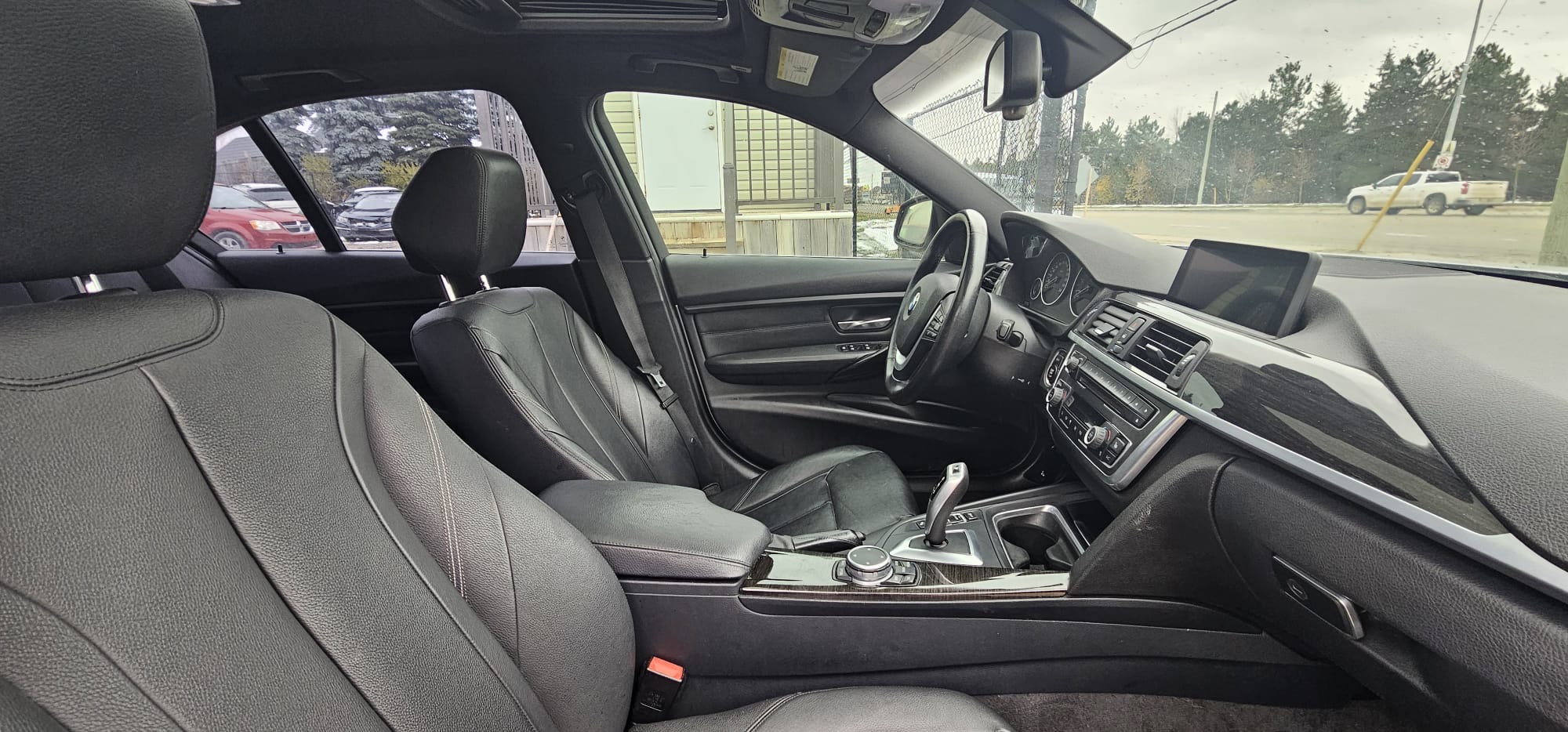 2015 BMW 328i Xdrive.                                                                       $10,300