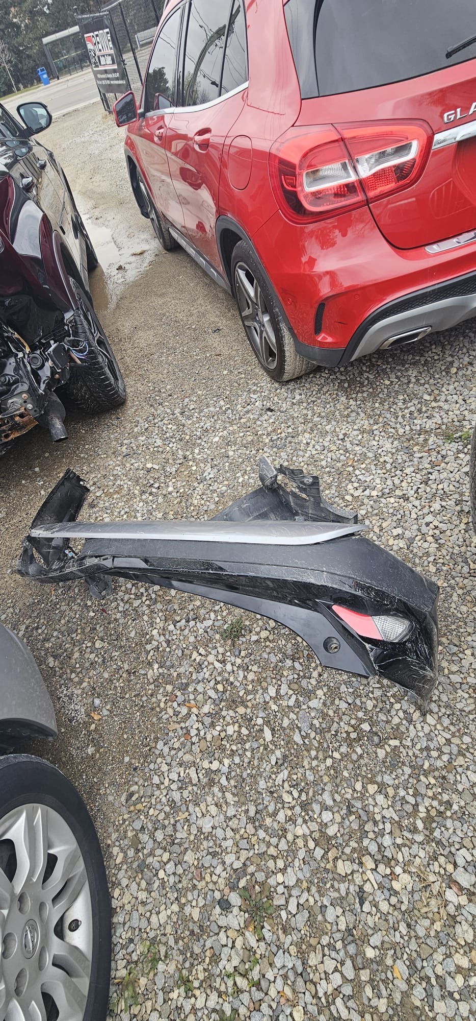 2018 Toyota Rav4 Se.                                                                        $13,900