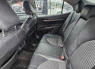 2018 Toyota Camry SE.                                                                             $12,800