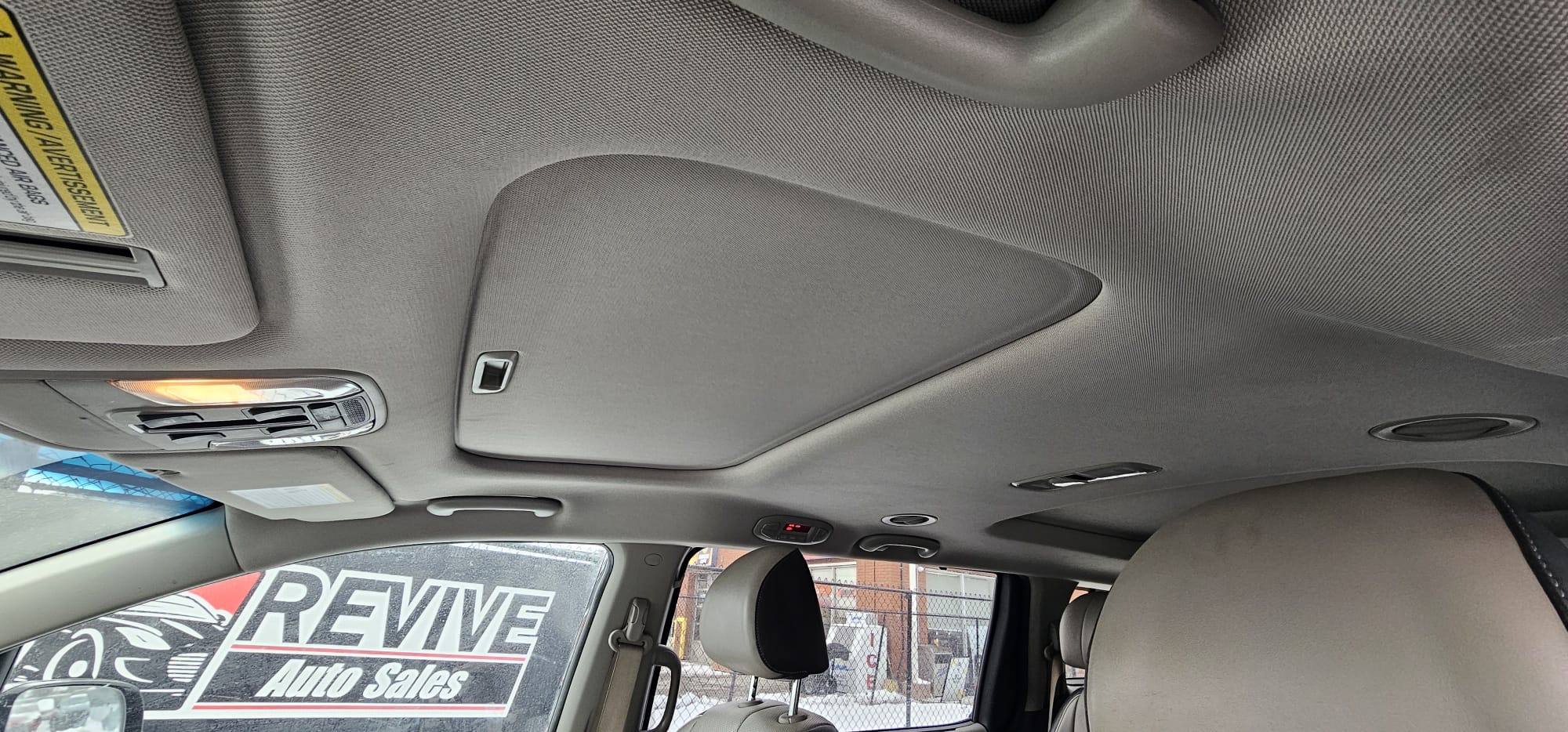 2018 Kia Sedona                                                                        $9,500