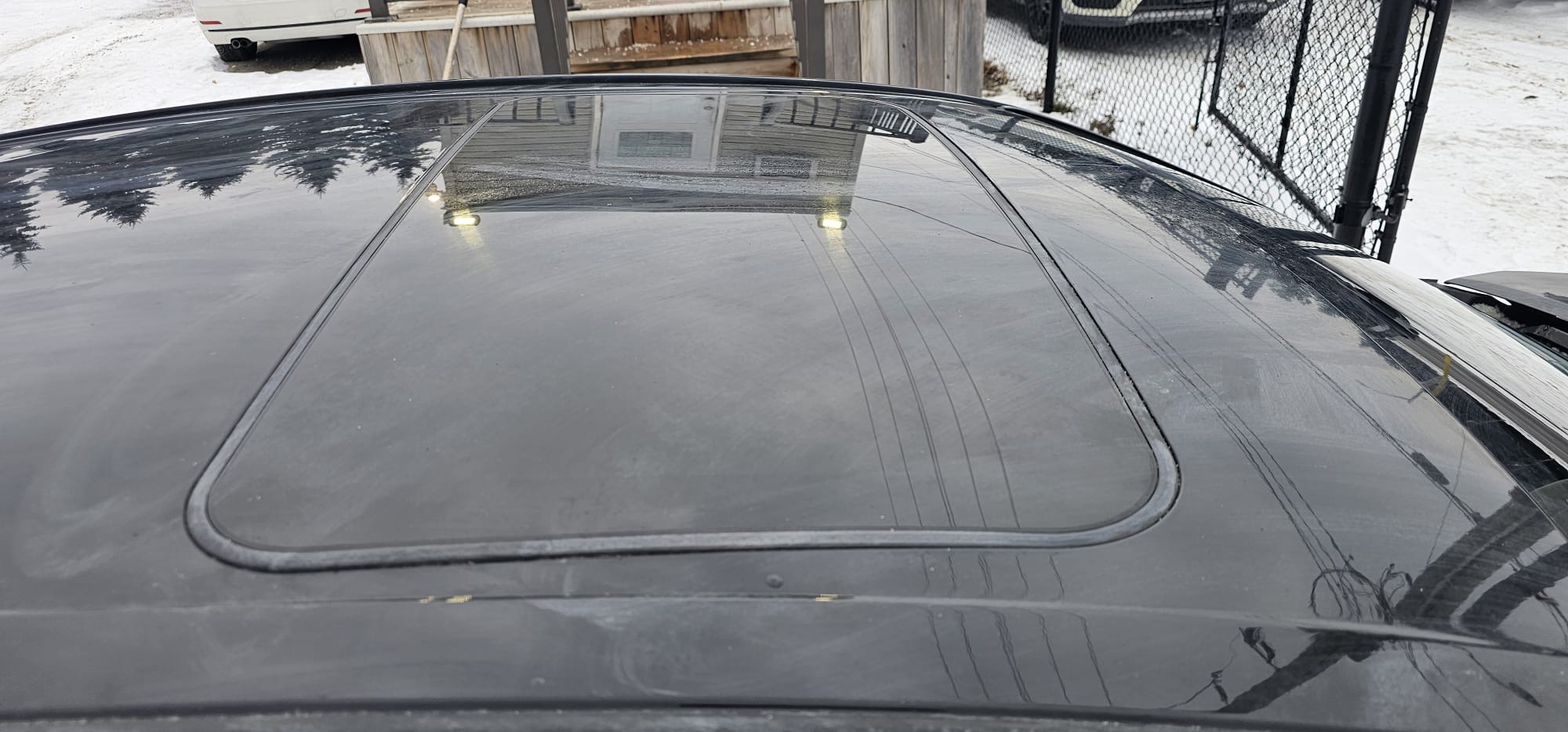 2018 Toyota Camry SE.                                                                             $12,800