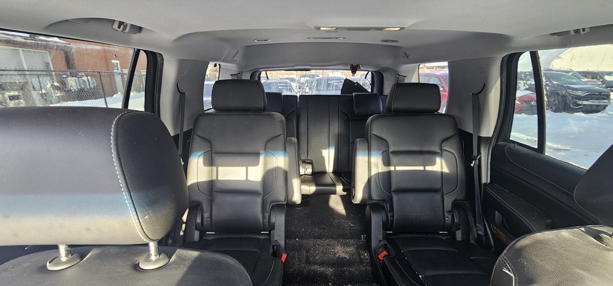 2019 Chevy Tahoe Premier.                                                                       $18,900