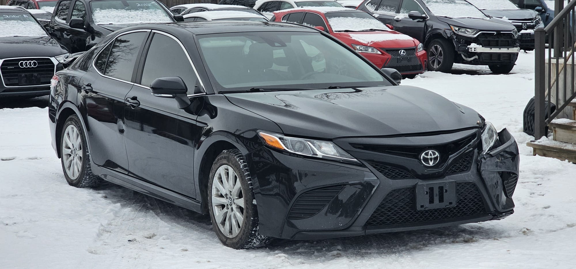 2020 Toyota Camry SE.                                                                        $10,800