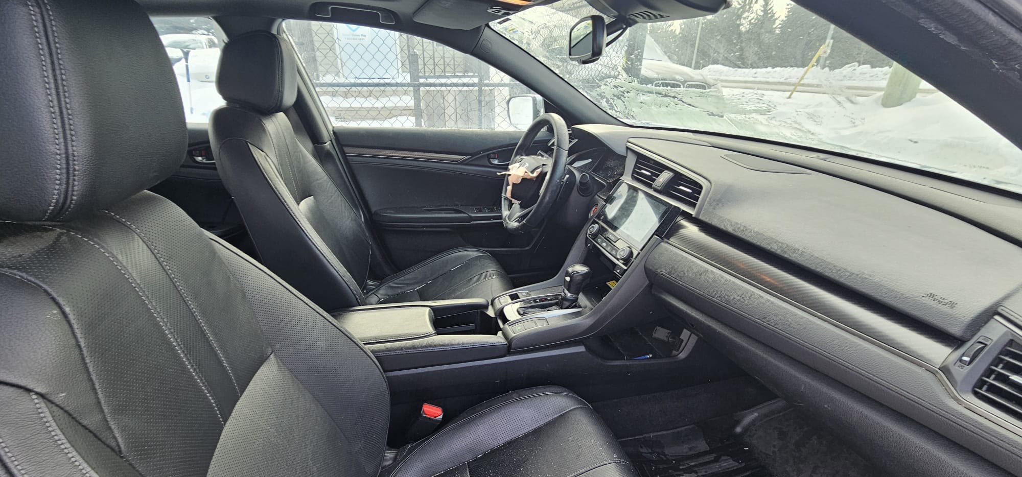 2018 Honda Civic Sport Touring.                                                                          $9,300