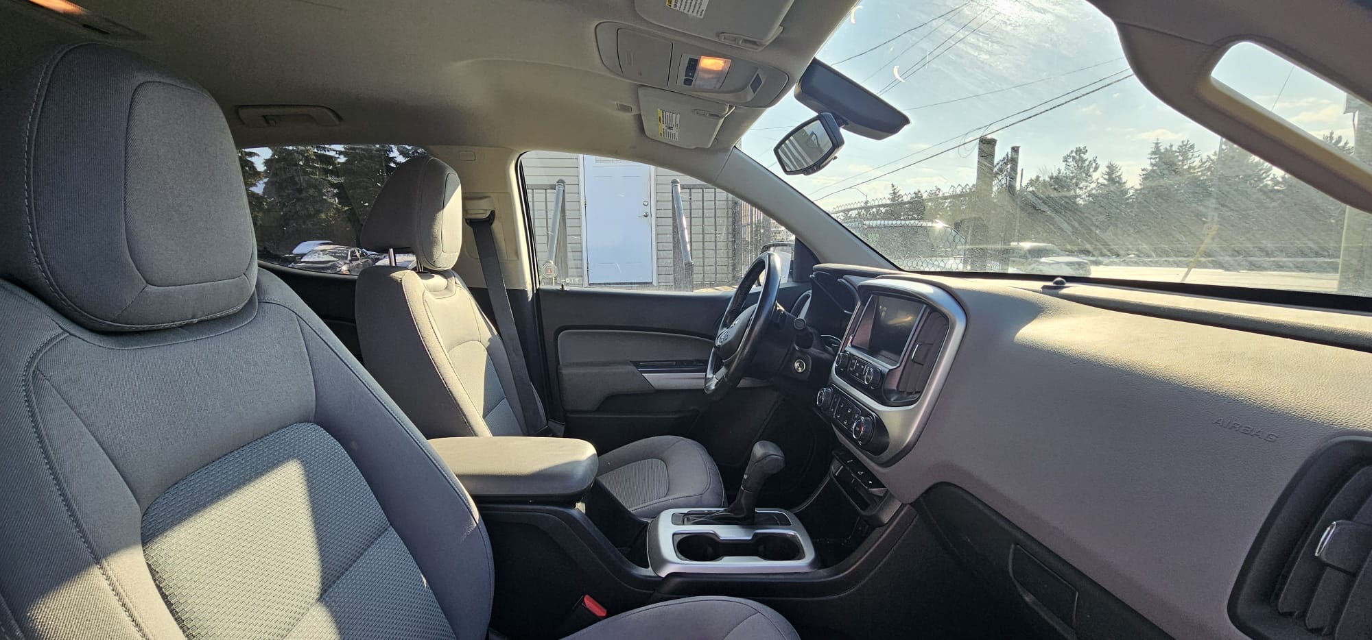 2016 Chevy Colorado LT                                                                        $9,800