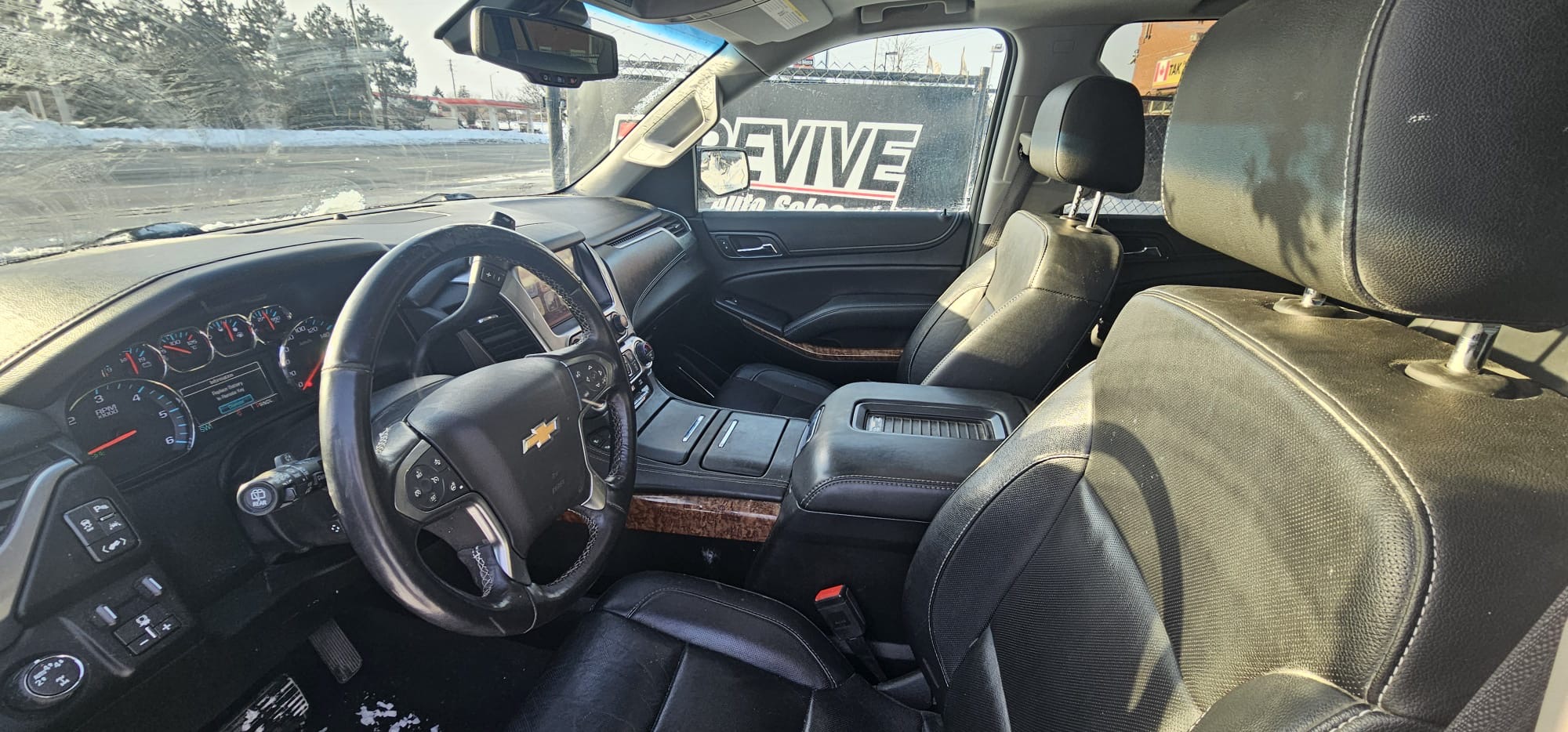 2019 Chevy Tahoe Premier.                                                                       $18,900