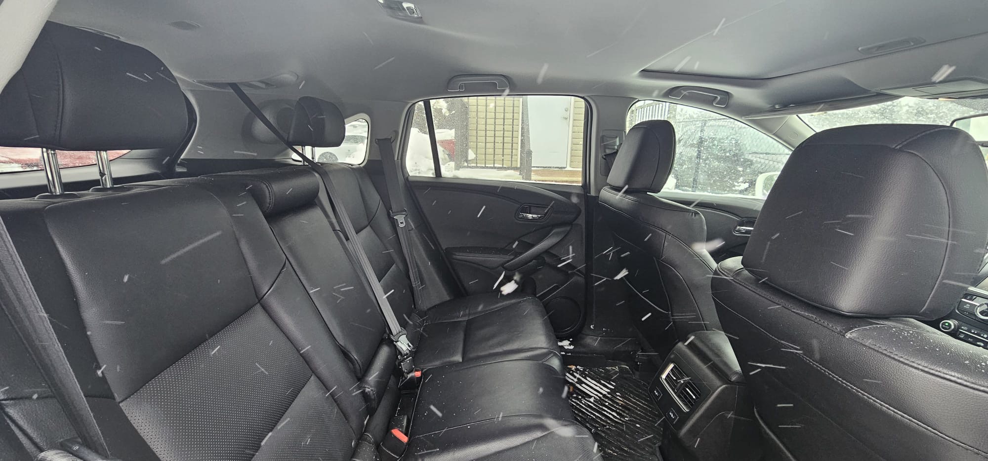 2018 Acura RDX.                                                                       $10,200