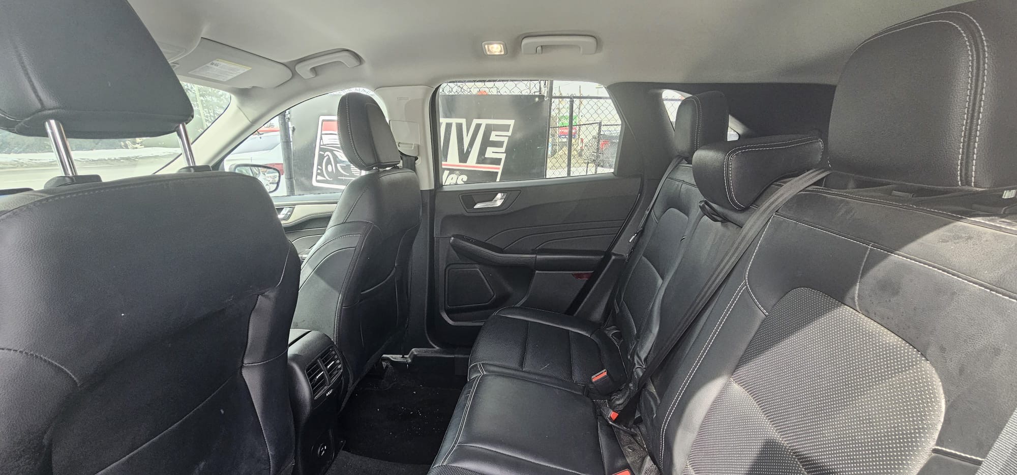 2021 Ford Escape SEL.                                                                        $11,700