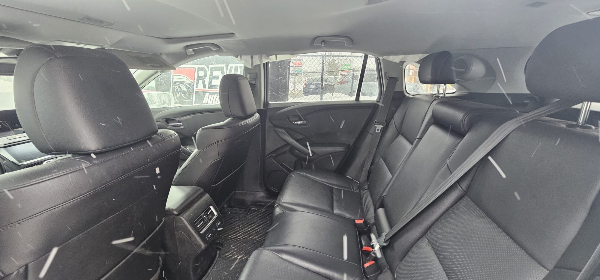 2018 Acura RDX.                                                                       $10,200