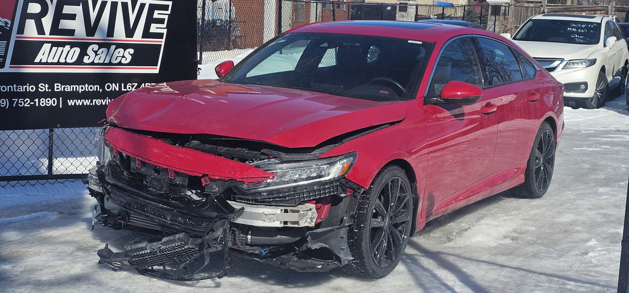 2019 Honda Accord Sport.                                                                         $12,900