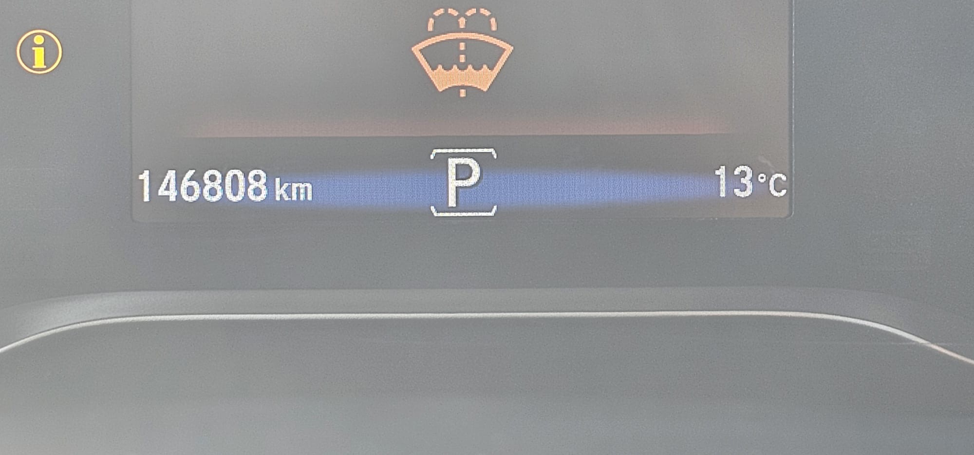 2016 Honda Pilot Touring.                                                                        $9,800