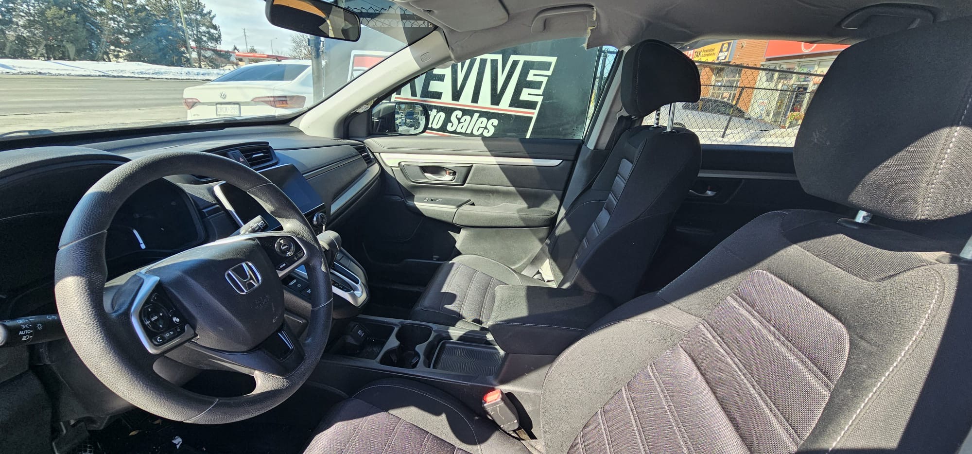 2019 Honda CRV LX.                                                                        $13,800