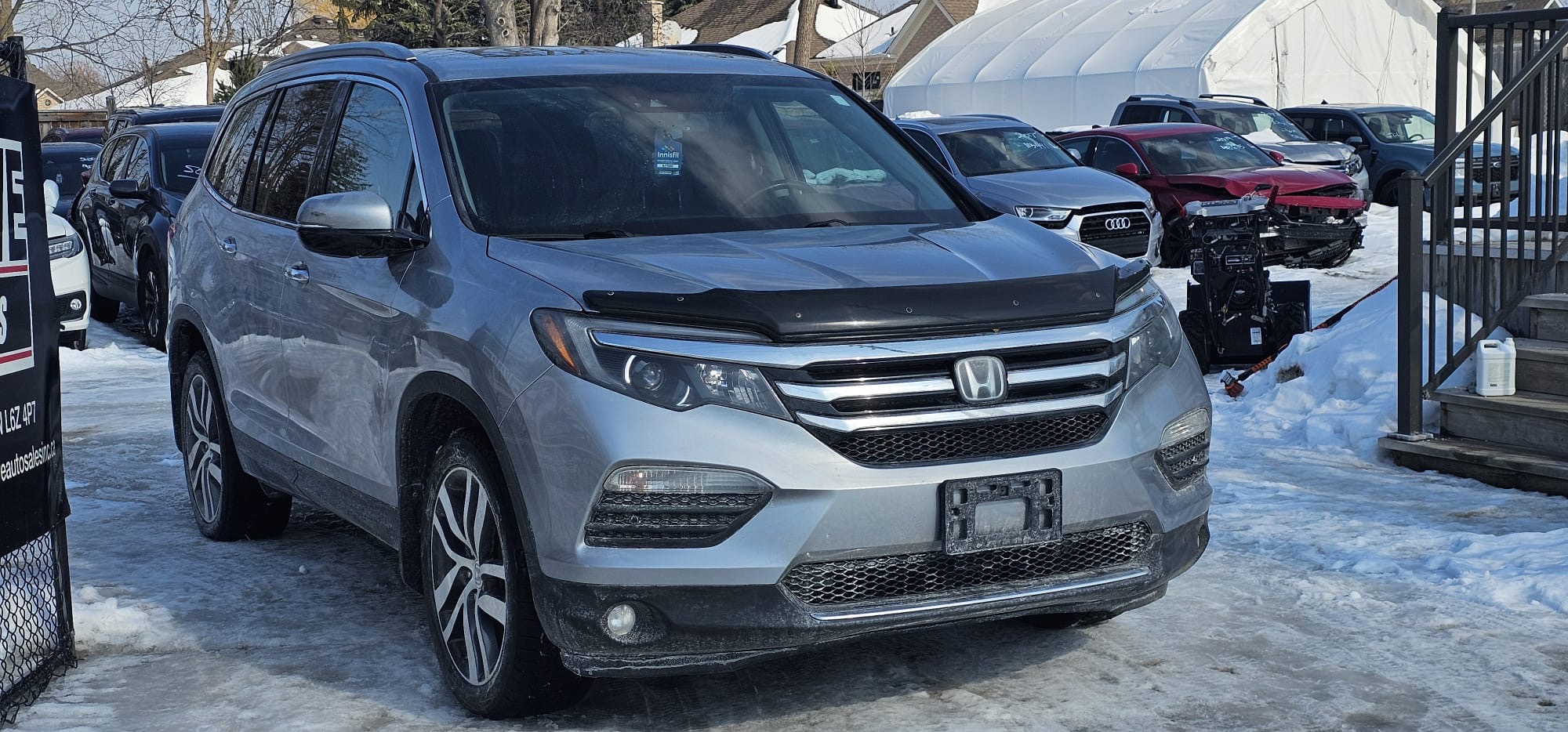 2016 Honda Pilot Touring.                                                                        $9,800