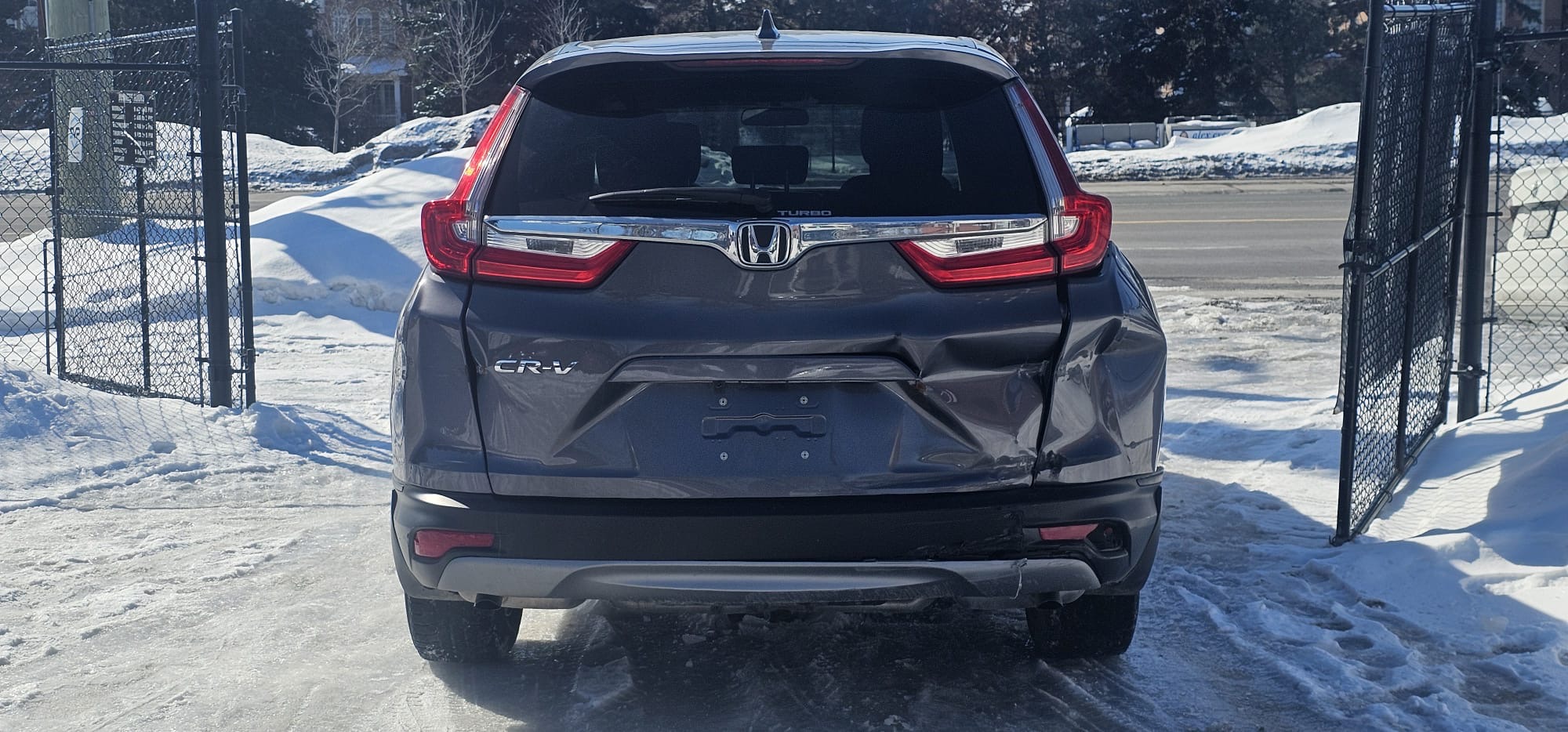 2019 Honda CRV LX.                                                                        $13,800