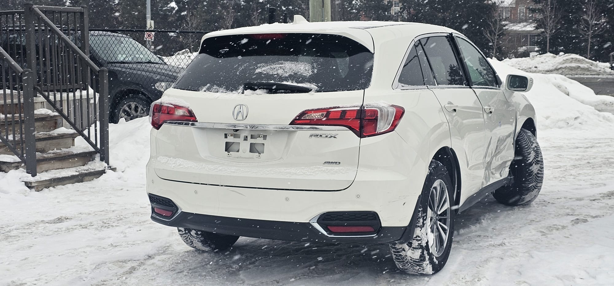2018 Acura RDX.                                                                       $10,200