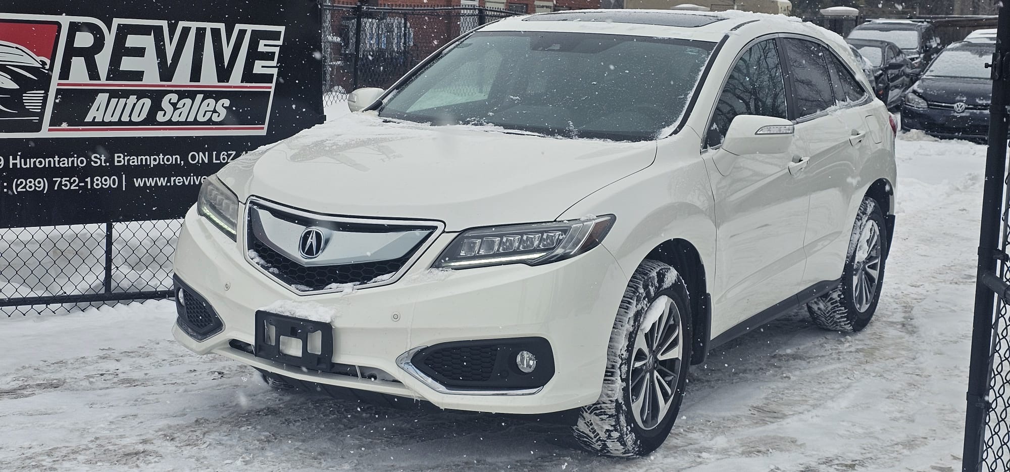 2018 Acura RDX.                                                                       $10,200