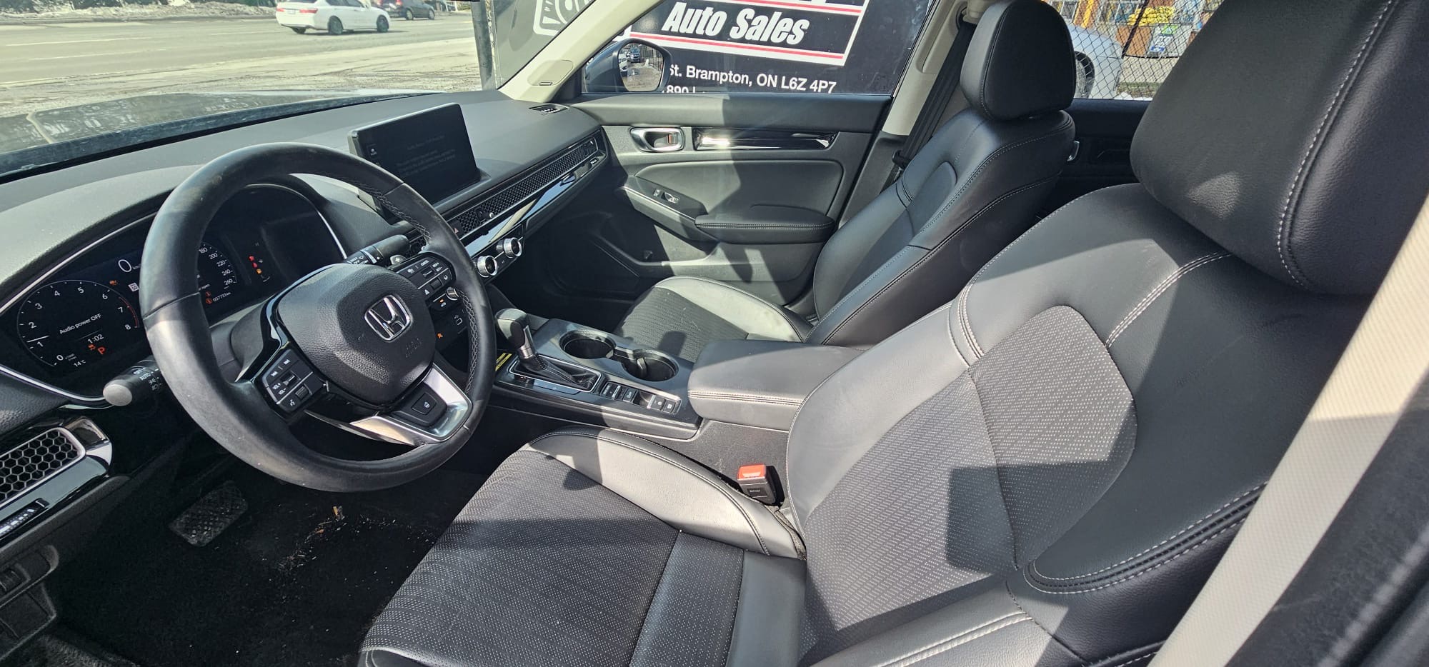 2022 Honda Civic Touring.                                                                        $13,200