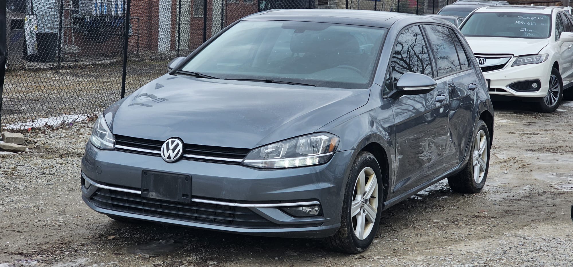 2019 Volkswagen Golf Highline.                                                                         $10,500