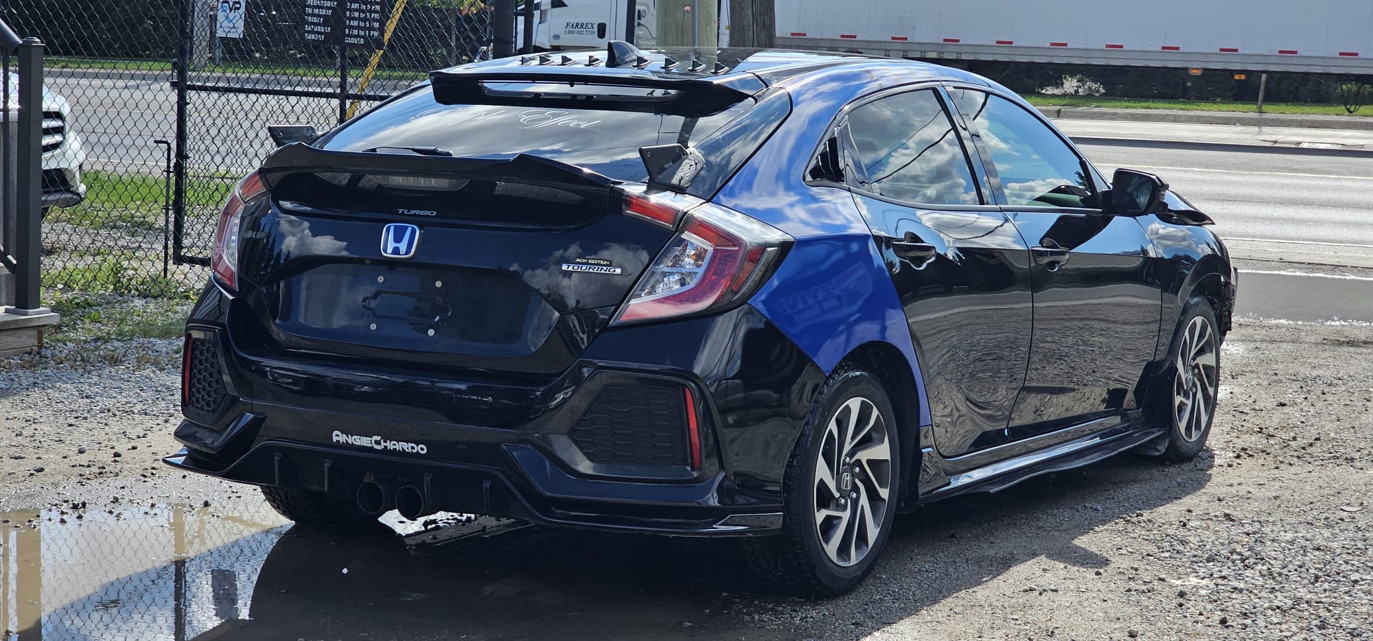 2018  Honda Civic Sport Touring                                                                        $7,900
