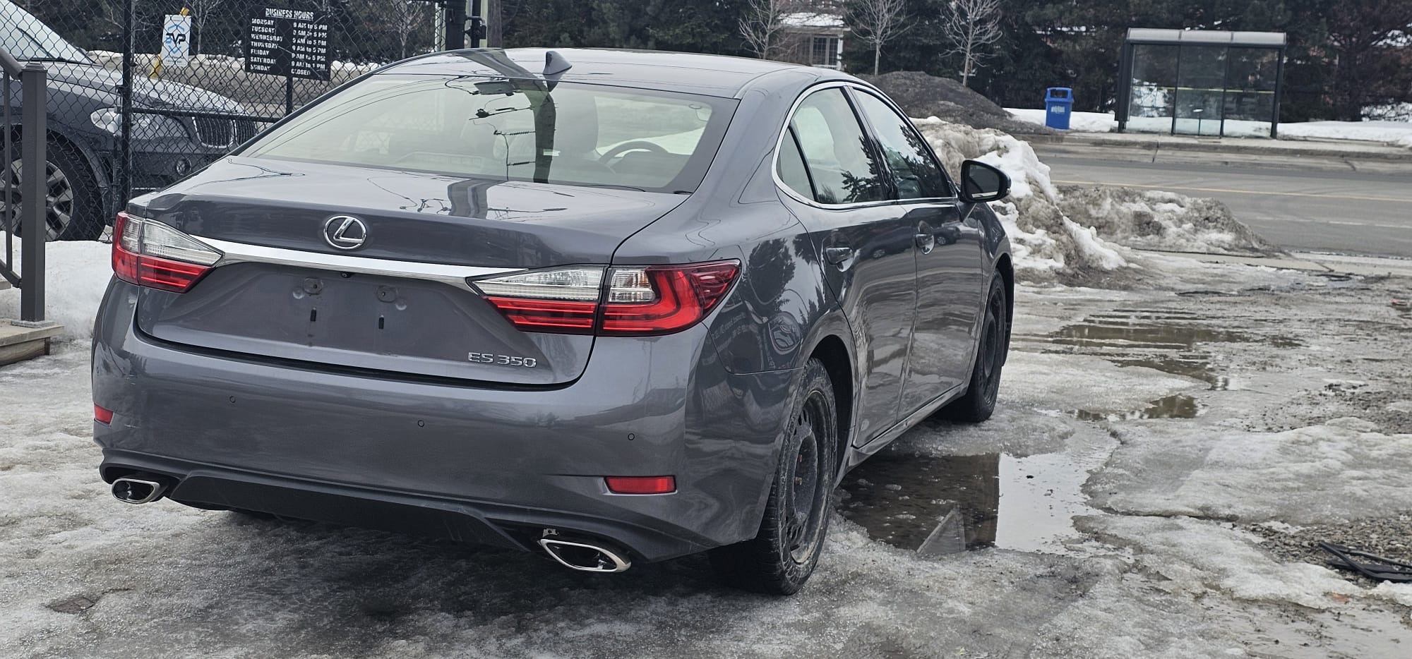 2016 Lexus ES 350.                                                                        $12,500