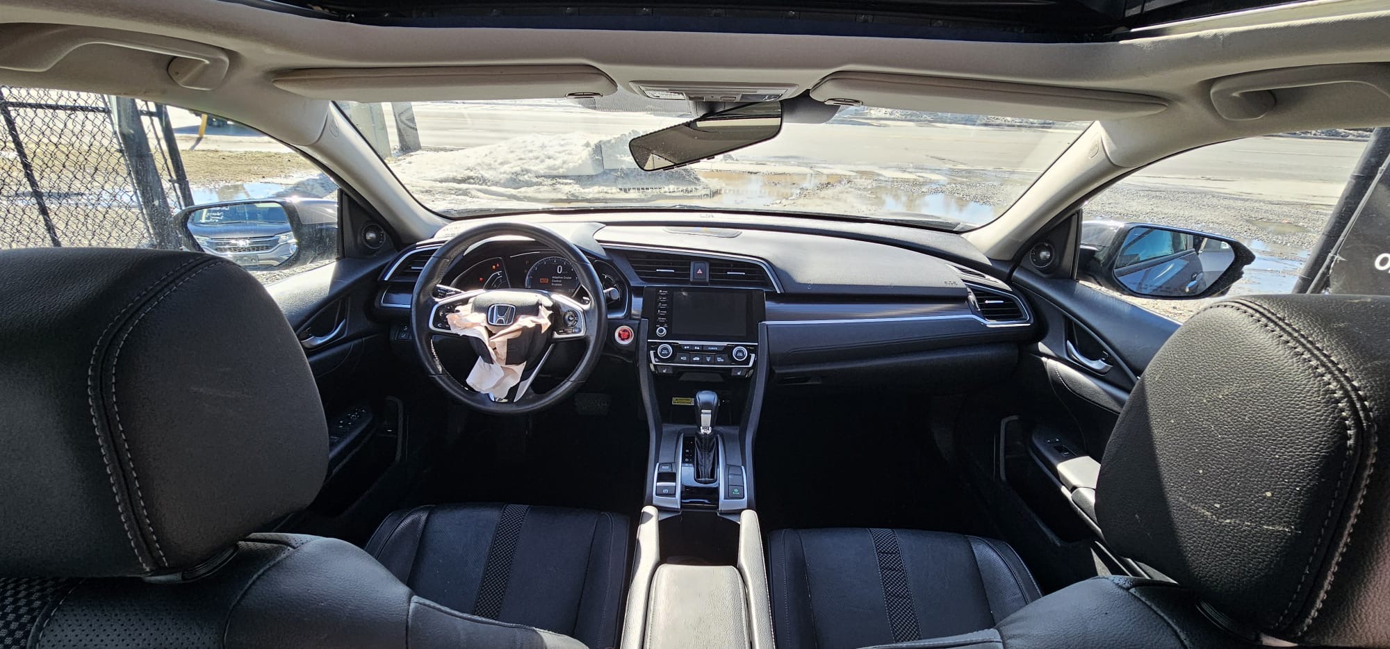 2020 Honda Civic Touring.                                                                         $11,200