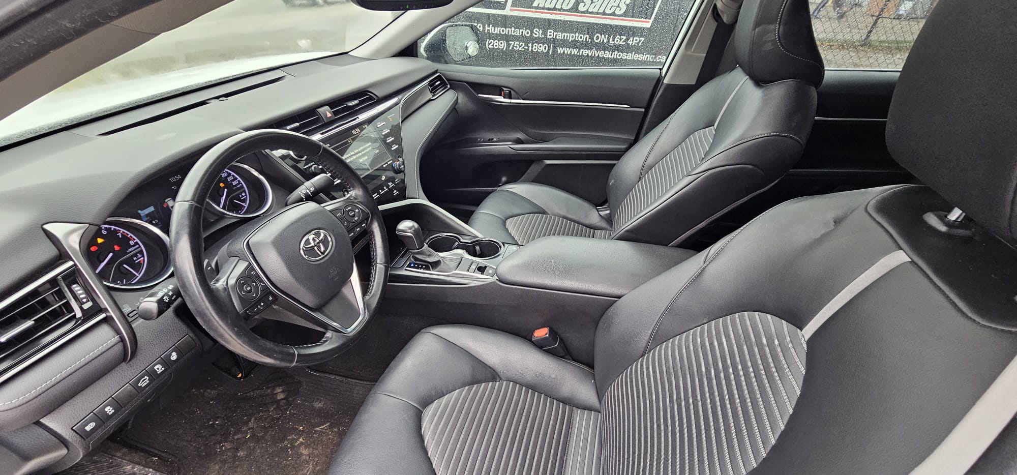 2020 Toyota Camry SE AWD.                                                                        $15,500