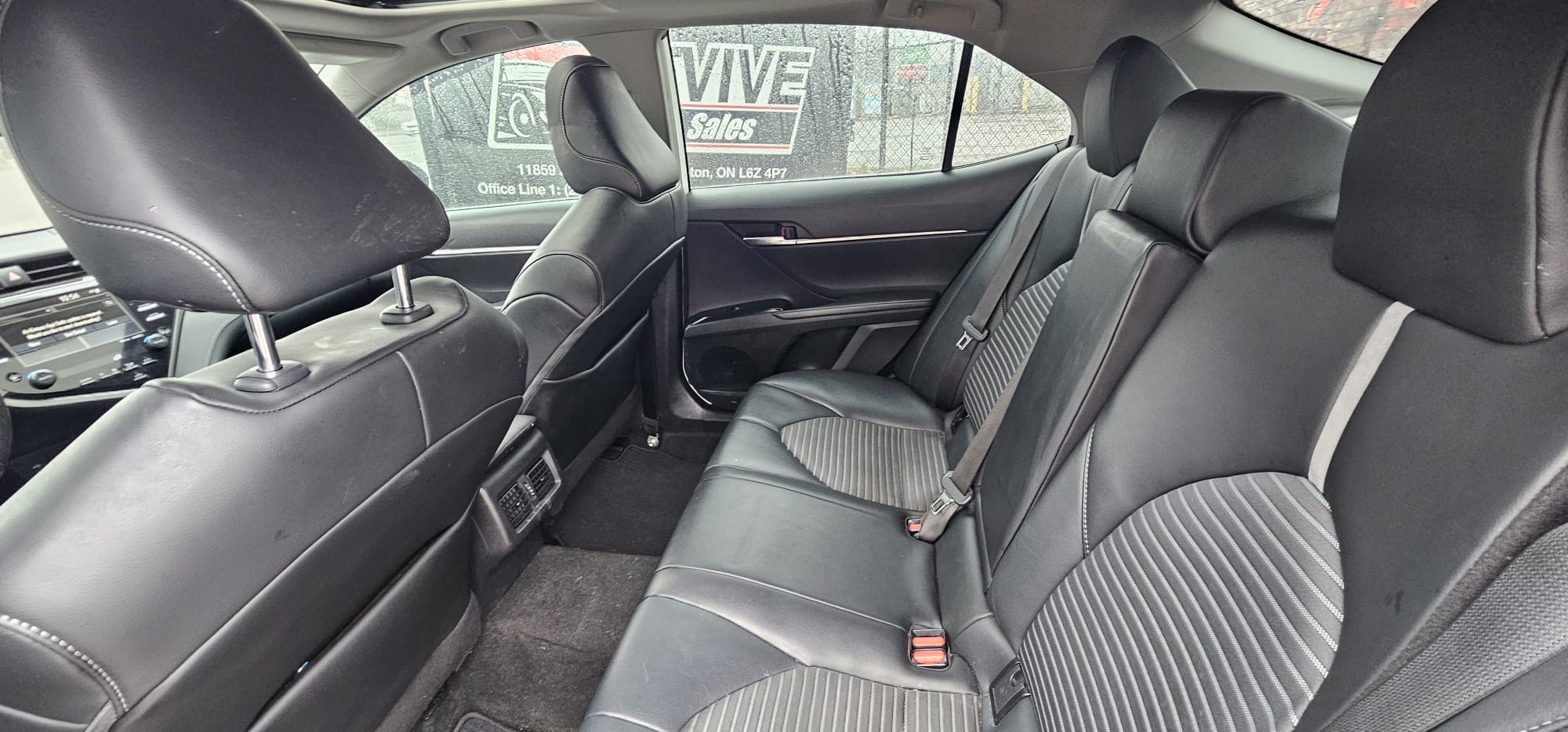 2020 Toyota Camry SE AWD.                                                                        $15,500