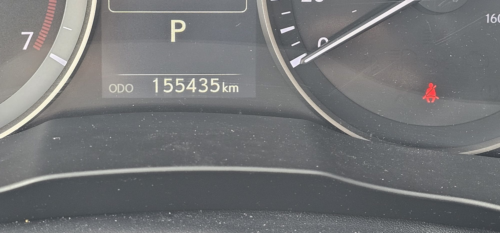 2016 Lexus ES 350.                                                                        $12,500